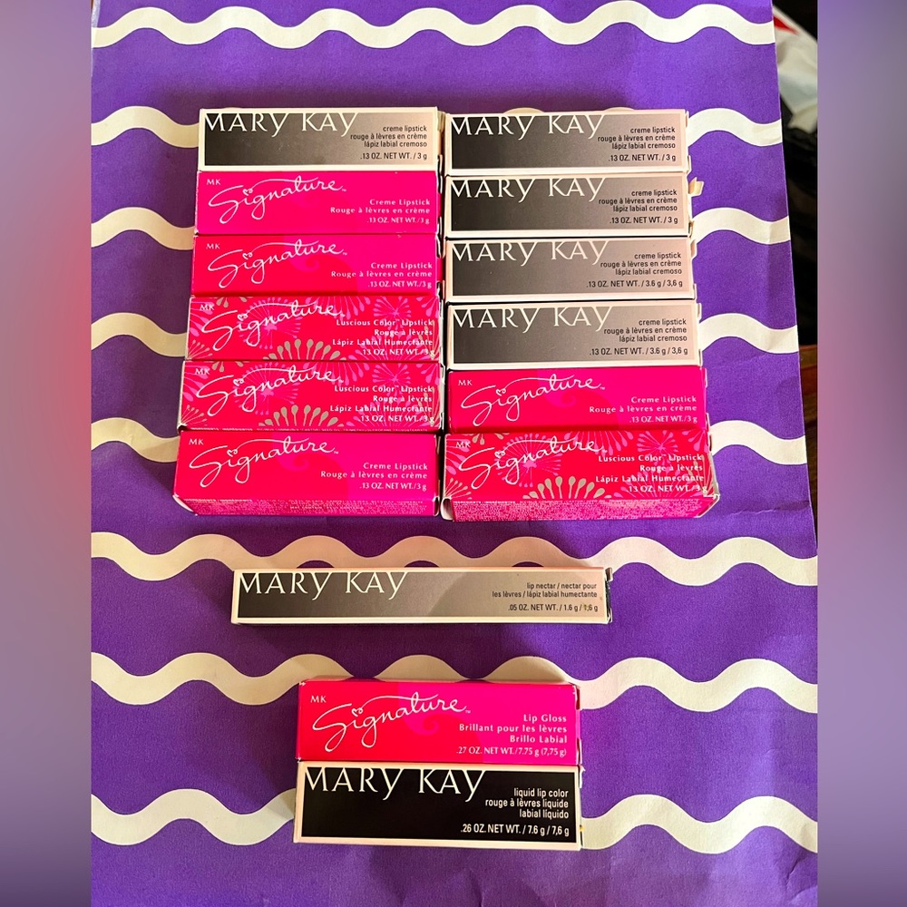 NEW various colors Mary Kay lip color/cream lipstick 1 lip nectar/ one lip gloss